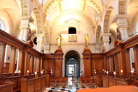 St Brides - Interior View